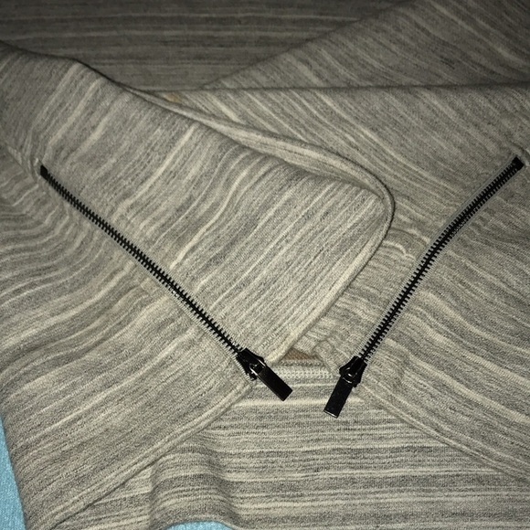 DEREK LAM 10 CROSBY gray short sleeve crop zipper sides heavyweight NEW size M - Picture 3 of 9